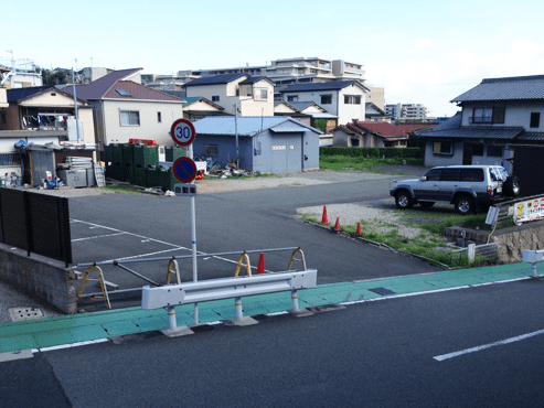 吹田市尺谷 駐車場